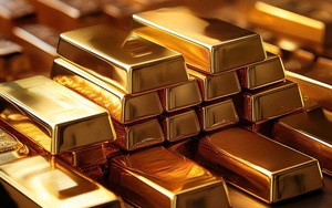 Thị trường ngày 15/11/2025: Giá vàng giảm sốc, giá xăng dầu cùng ngày tăng vọt trái chiều