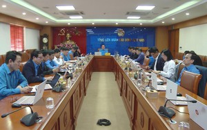 Hội nghị Đoàn Chủ tịch Tổng Liên đoàn Lao động Việt Nam lần thứ 15