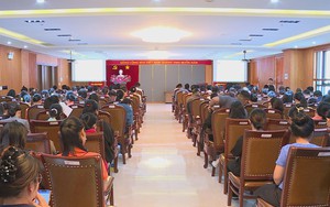 Nâng cao kỹ năng tuyên truyền: BHXH TP. Hồ Chí Minh tăng cường tập huấn cho đội ngũ nhân viên dịch vụ thu