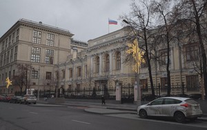 Châu Âu đồng ý đóng băng vô thời hạn tài sản của Nga