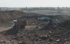 Tăng ca, tăng kíp đảm bảo nguồn cung đá cho các dự án trọng điểm