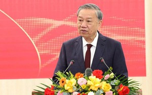 Quân đội Nhân dân vững bước dưới cờ Đảng quang vinh