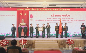 Viettel TP. Hồ Chí Minh ghi dấu mốc 25 năm phát triển, vinh dự đón nhận Huân chương Lao động hạng Nhì