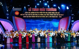 Ấn tượng Lễ trao giải về "Học tập và làm theo tư tưởng, đạo đức, phong cách Hồ Chí Minh"