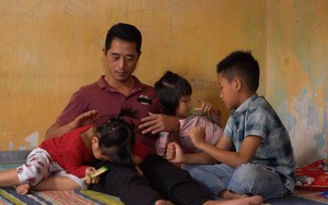 Chuyện em Minh Tú: Mẹ mất, hai em tăng động - Mái ấm gia đình Việt