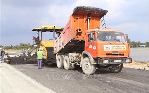 Cao tốc Cần Thơ - Cà Mau chạy 'nước rút' về đích