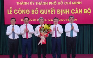 Thành ủy TP.HCM trao quyết định của Bộ Chính trị, chuẩn y đồng chí Đặng Minh Thông giữ chức Phó Bí thư Thành ủy TP.HCM