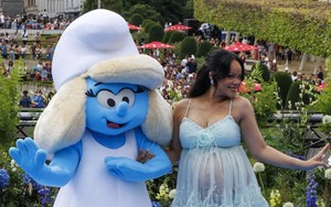 Tí cô nương của Xì Trum từ Lucille Bliss đến Katy Perry, Rihanna