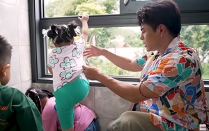 Dương Lâm dạy con kỹ năng sinh tồn khi gặp nguy hiểm