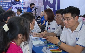 Đa văn hóa và thực học: Xu hướng giáo dục mới