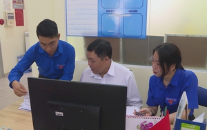 Sức trẻ góp sức hỗ trợ giải quyết hồ sơ, thủ tục hành chính