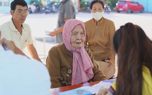 Cần chuyên nghiệp hóa ngành chăm sóc sức khỏe người cao tuổi