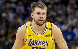 Luka Doncic gia hạn hợp đồng ba năm với Lakers