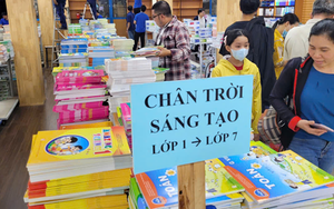 Cấp thiết chỉnh sửa sách giáo khoa