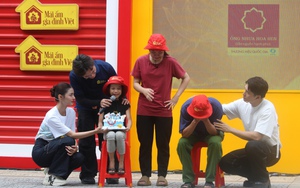 Người cha bật khóc khi "Mái ấm gia đình Việt" tạo bất ngờ cho con gái tám tuổi