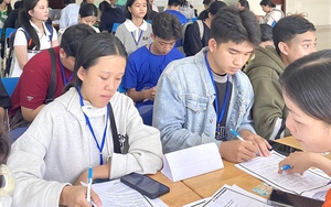 Hiện tượng "lạ" nhiều đại học top đầu, ngành hot phải tuyển bổ sung thí sinh