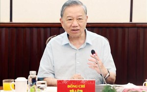Khẩn trương triển khai đột phá phát triển giáo dục - đào tạo