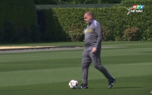 Postecoglou làm huấn luyện viên của Nottingham Forest