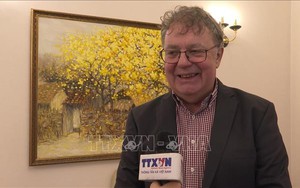 Gắn bó với nhân dân - nguồn sức mạnh lãnh đạo của Đảng