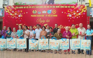 Ngày hội "Tết tri ân - Trọn nghĩa tình" phường Xuân Hòa, TP. Hồ Chí Minh
