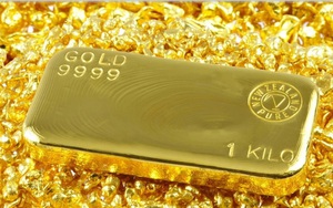 Giá vàng thế giới giảm mạnh sau thông tin thỏa thuận khung về Greenland