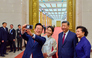 Tổng thống Hàn Quốc đề nghị Chủ tịch Trung Quốc làm trung gian trong đàm phán với CHDCND Triều Tiên