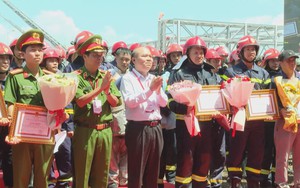 TP. Hồ Chí Minh diễn tập chữa cháy, cứu nạn tại công trình khí Nam Côn Sơn