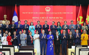 Thủ tướng: Quan hệ đặc biệt Việt Nam - Lào 'được nuôi dưỡng từ Nhân dân'