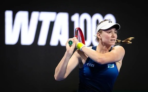 Giải quần vợt WTA Qatar Open: Rybakina và Swiatek vào tứ kết