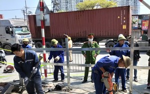 "Phản ứng nhanh" sau tai nạn chết người tại lối đi tự mở qua đường sắt ở Hà Nội