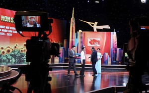 Những đêm dài phía sau cầu truyền hình “Ngày hội non sông”