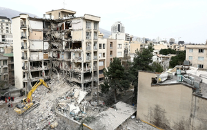 Israel tấn công các cơ sở nghiên cứu và sản xuất vũ khí của Iran