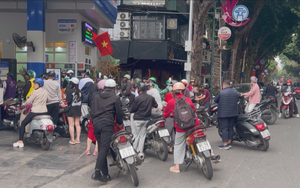 Xăng, dầu tăng cao: Cần sự đồng hành, chia sẻ của doanh nghiệp và người dân