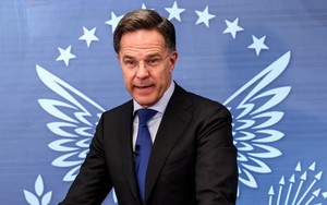 NATO từ chối tham gia phong toả eo biển Hormuz với Mỹ