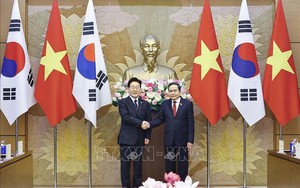 Chủ tịch Quốc hội Trần Thanh Mẫn hội kiến Tổng thống Hàn Quốc Lee Jae Myung