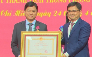 Bệnh viện Nhân dân 115 đón nhận khen thưởng cấp Nhà nước