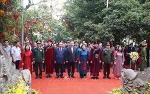 Tổng Bí thư, Chủ tịch nước Tô Lâm dâng hương tưởng niệm các vua Hùng