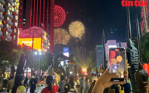 TP Hồ Chí Minh: Điều chỉnh giao thông phục vụ bắn pháo hoa dịp 30/4