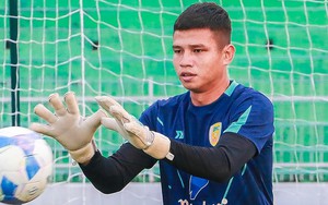 Thủ môn nhập viện, bị gãy xương gò má ở sân Cao Lãnh