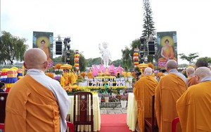 Đại lễ Phật đản: Lan tỏa hình ảnh Phật giáo Việt Nam đồng hành cùng dân tộc