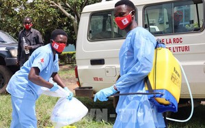 WHO ghi nhận hơn 900 ca nghi nhiễm Ebola ở Congo