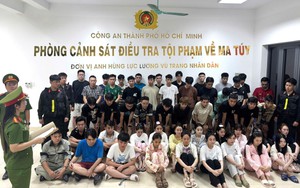Công an TP. Hồ Chí Minh triệt phá tụ điểm ma túy tại quán bar Revo, khởi tố 50 đối tượng