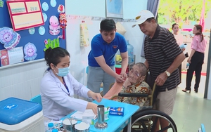 TP. Hồ Chí Minh đẩy mạnh chăm sóc sức khỏe cho người cao tuổi và các nhóm yếu thế