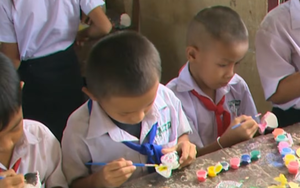 Chung tay chăm lo an sinh xã hội: Vun đắp tình hữu nghị Việt Nam - Lào
