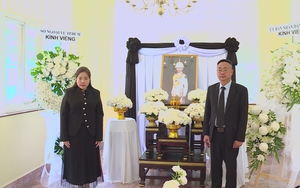 TP. Hồ Chí Minh viếng và ghi sổ tang tưởng niệm Công chúa Thái Lan