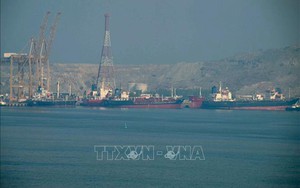 UAE tăng cường năng lực cảng biển, tránh eo biển Hormuz