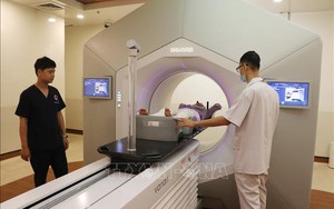Ứng dụng năng lượng nguyên tử để phát triển nền y học hiện đại