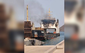 Houthi tấn công tàu hàng ở Eo biển Bab El-Mandeb, 4 thuyền viên thiệt mạng