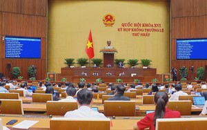 Quốc hội thảo luận sửa đổi các luật về viễn thông, công nghệ