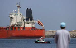 Tổng thống Mỹ: Eo biển Hormuz đã "sạch" thủy lôi